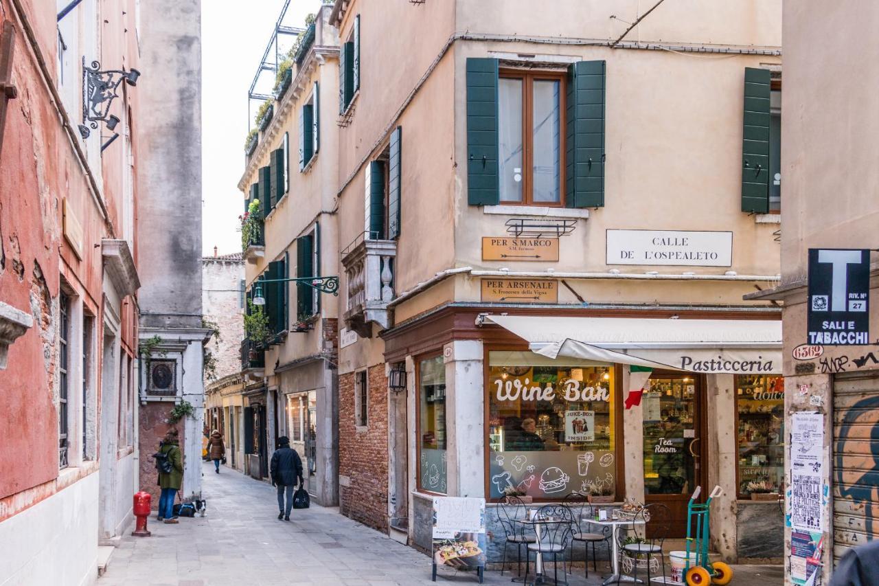 Doge'S Pantheon & St.Mark School In Hidden Venice Exterior photo